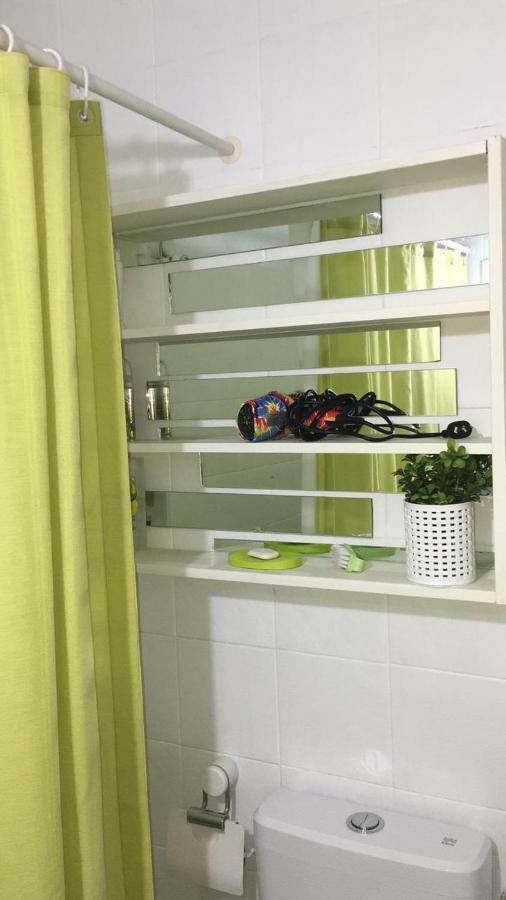 Dpto. Av. Corrientes Al 700-centro Apartamento